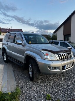 Toyota Land cruiser 120 Prado - 2
