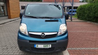 OPEL VIVARO 2.0CDTI 84KW LONG 6 MÍST R.V.2007 - 2
