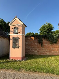 Prodám vinný sklep s pozemky 1500 m2 - 2