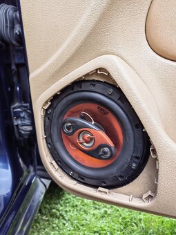 Reproduktory 180w průměr do Škoda Octavia 1 - 2