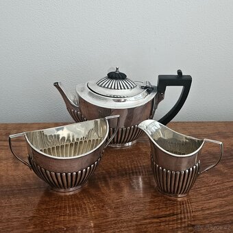 Prodám krásnou, čajovou soupravu Art Deco, souprava je ve st - 2