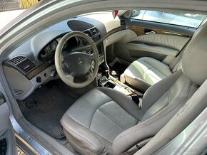 Mercedes Benz E2100 3.2 cdi náhradní díly - 2