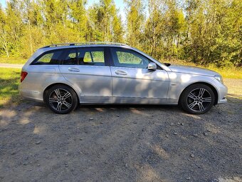 Prodám Mercedes C220 CDI s vadou motoru - 2