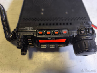 YAESU-FT-857 - 2