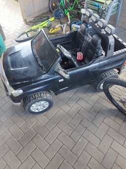 Dětské elektrické auto Toyota - 2
