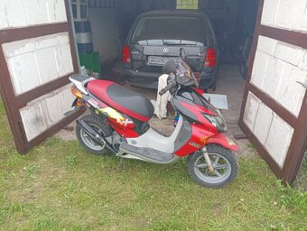 Honda X8R - 2