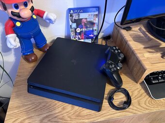 Playstation 4 Slim + hry - 2