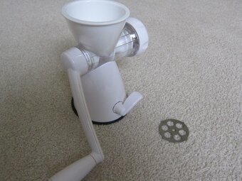 Ruční mlýnek na maso TESCOMA - 2