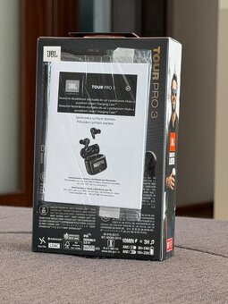 JBL TOUR 3 PRO - ČERNÁ, NOVÁ, NEROZBALENÁ - 2