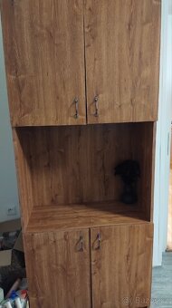 Obývací stěna- skříně - 2