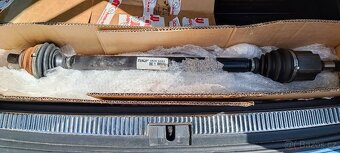 Prodám zánovní pravou přední poloosu SKF na 7st. DSG - 2