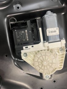 Komplet LP výplň dveří Passat B6 (repro, stahovačka,..) - 2