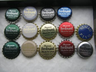 pivní zátky víčka pivovar Benešov 14ks - 2