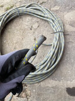 Hadice s ochranným opletem - 2