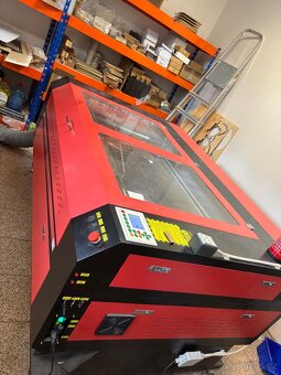 CO2 laser málo používaný - TOP stav - 2