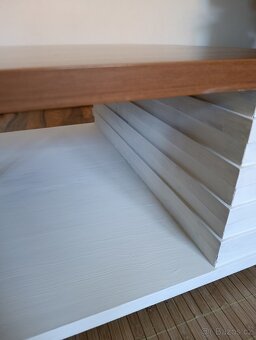 Stůl do obývacího pokoje - 2