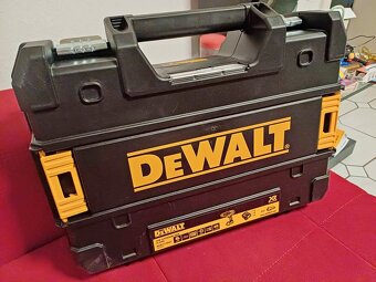DEWALT AKU - 2