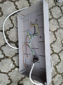 Elektromer jednotarif s jisticem a zasuvkou - 2