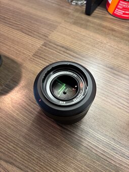 Sony FE 55mm / f1.8 ZA - 2