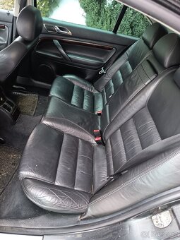 Kožená sedadla Superb 1 - 2