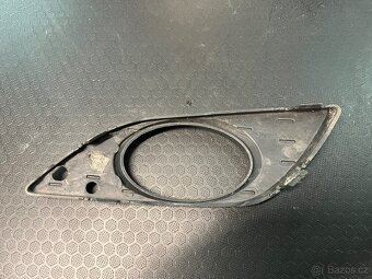 Mercedes w251 krytka nárazníku - 2