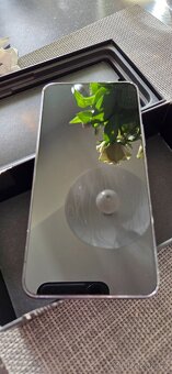 Samsung galaxy S22 8GB/256GB - 2