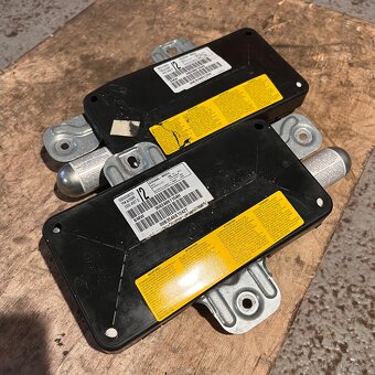 BMW E46 coupe airbagy ze dveří - 2