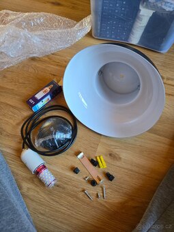 Závěsná lampa třeba do kuchyně - 2