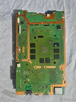 Model desky: SAD-001 (revize pro PS4 Slim) - 2