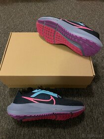 Běžecké boty Nike Air Zoom Pegasus 40 / vel. 39 - 2