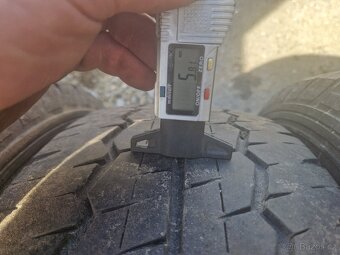 Letni pneu Dunlop 225/70/15C - 2