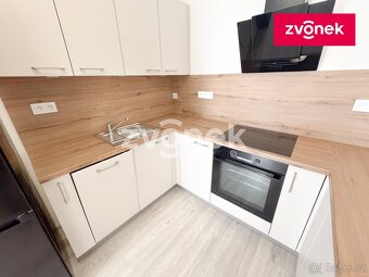 2+kk Zlín - Tyršovo nábřeží, garážové stání - 2