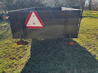 Vlečka za traktor - 2