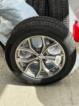 Zimní sada Pirelli na BMW x5 - 2