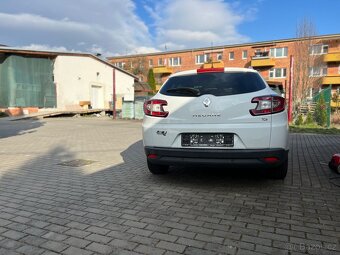 Renault Megane - 2