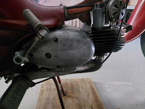 Jawa 550/555 motor po GO - 2
