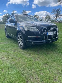 Audi Q7, 3.0 TDI - plná výbava, 7 míst - 2