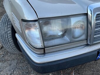 Přední světla Mercedes w124 - 2