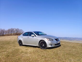 Lexus IS 250 V6 153 kw - 2