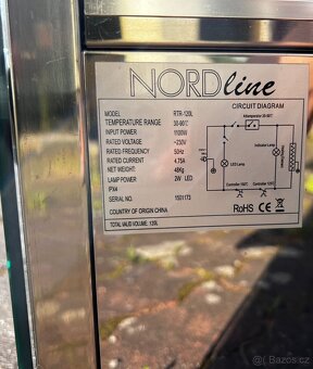 NORDline vitrína (teplá) 120L - 2