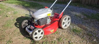 Benzínová sekačka Hecht 548SW - 2