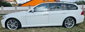 BMW 330D XDRIVE 4X4 M PAKET 180KW. AUTOMAT 2009 - 2