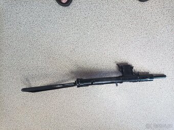 Expanzní zbraň STEN MK 2 - 2