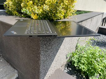 tenké Lenovo T480s - procesor i7, FullHD display, 10h bat. - 2