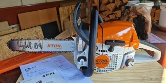 Prodám motorovou pilu STIHL MS 251 - 2