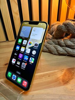 Apple Iphone 14, 256 GB, 88% baterie, Záruka 8/2025 - 2