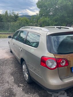 Volkswagen Passat B6 - 2