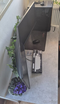 2x Acer Nitro XV240YPb + držák CZC.Office Curve Two Dual - 2