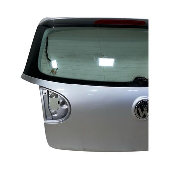 Páté dveře stříbrná metalíza LA7W VW Golf 5 hatchback 2007 - 2