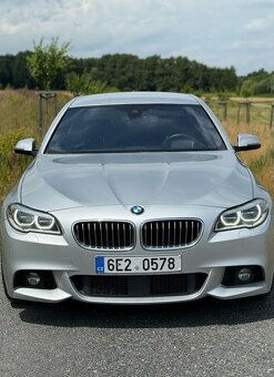 BMW 530xd LCI 190kw, ACC,HUD, MPAKET, super stav - 2
